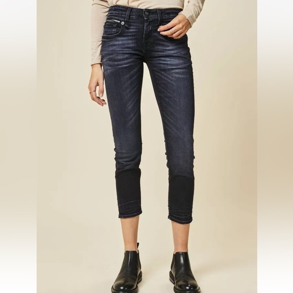 💚R13- Woman’s Biker Boy Jeans - 25
Stardust Black - Picture 4 of 11